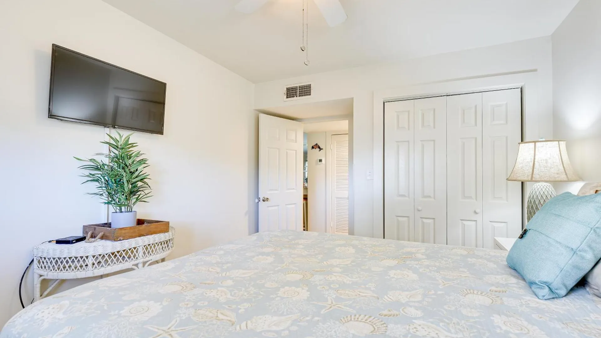 Miramar Beach Condo With Pool Access Walk To Beach! Destin 0*,